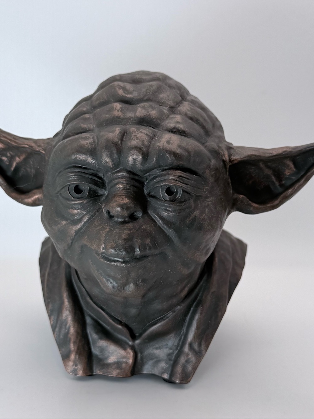 Disney Parks Jedi Master Yoda Mini Bust Statue Star Wars Galaxy's Edge